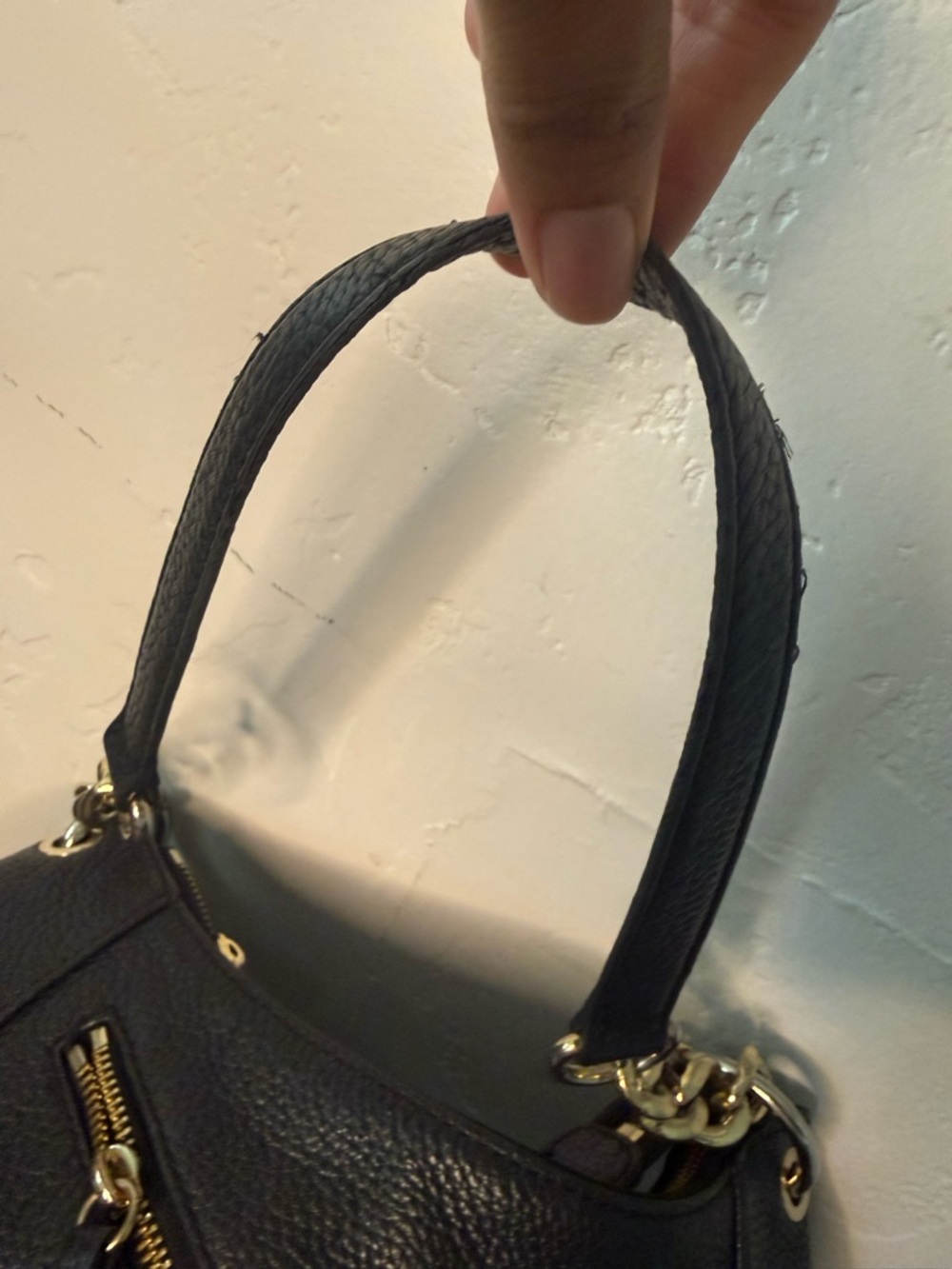 Michael Kors Black Pebbled Leather Hobo Shoulder Bag with Tassel Charm - Picture 4 of 6